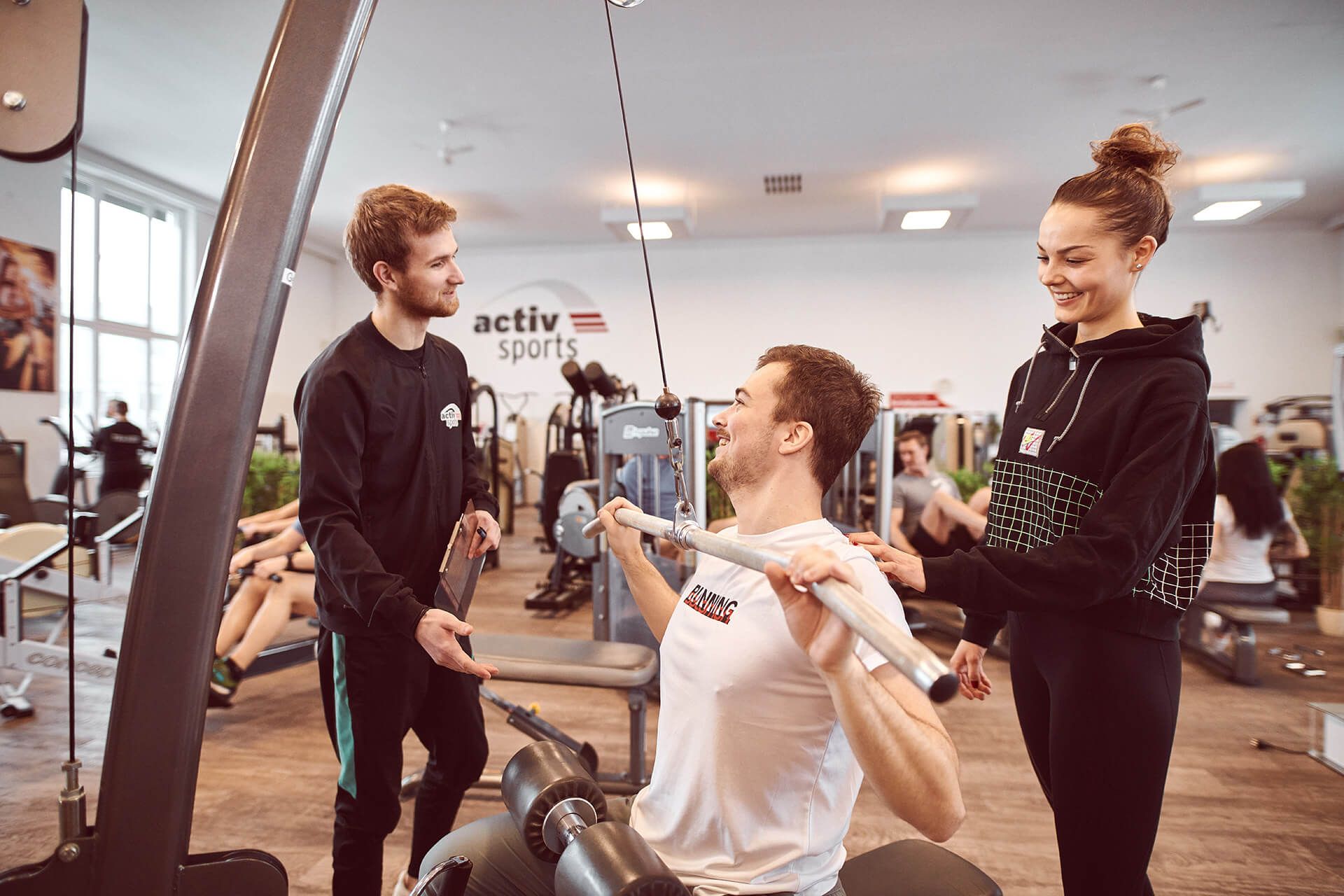 Fitnessstudio Halle activsports Premium Dein Fitnessstudio Halle